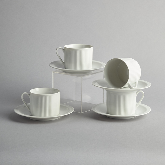 Gustavsberg - "Ritz" 4 kaffekoppar med fat
